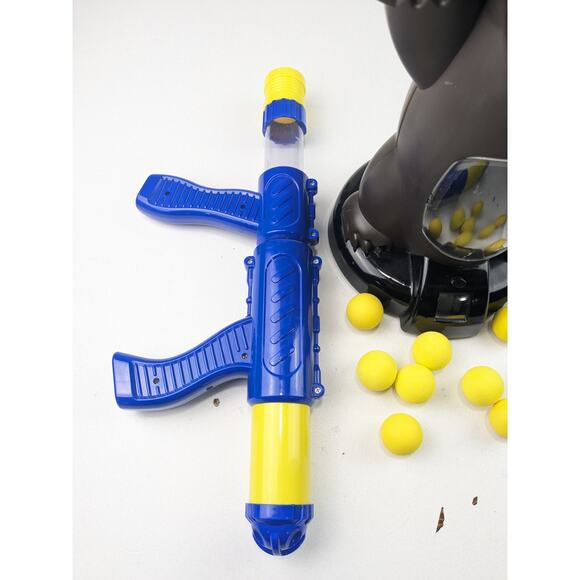 The Black Series Hungry Bear Target Feeding Game w/Sound - Picture 5 of 16